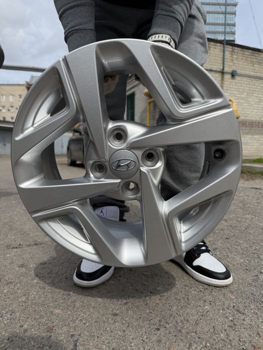 Диски 15 радіус 4х100 Hyundai