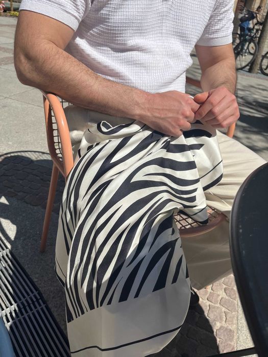 Apaszka jedwabna 100% zebra