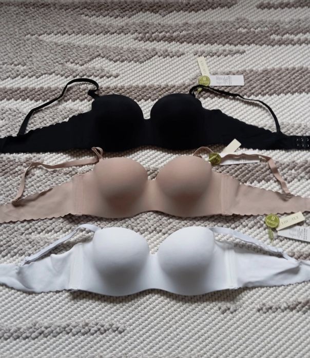 Staniki biały czarny beżowy