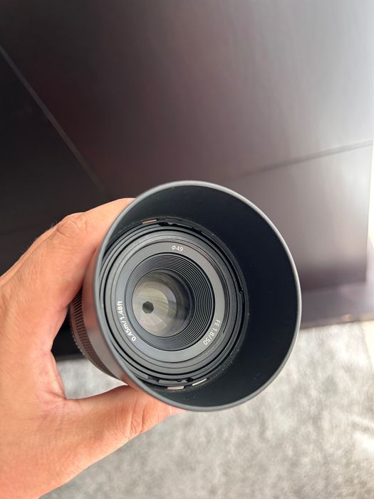 Lente sony 50mm 1.8 Nova nunca usada