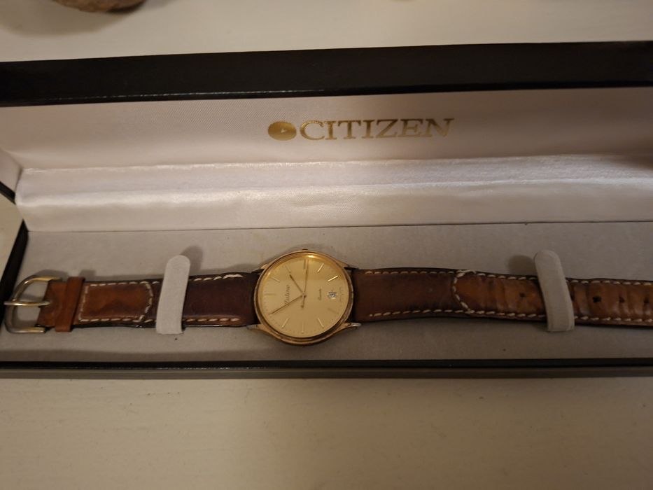 Relogio dourado, Latino dourado pulseira pele