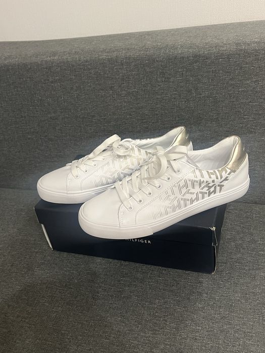 Кеды, кроссовки tommy hilfiger