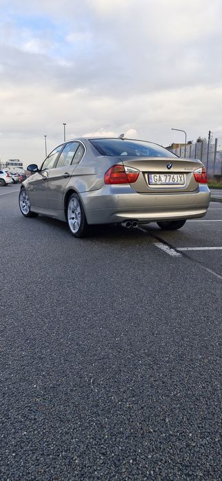 Bmw E90 325I Super stan, bez wkładu, raport autoDNA