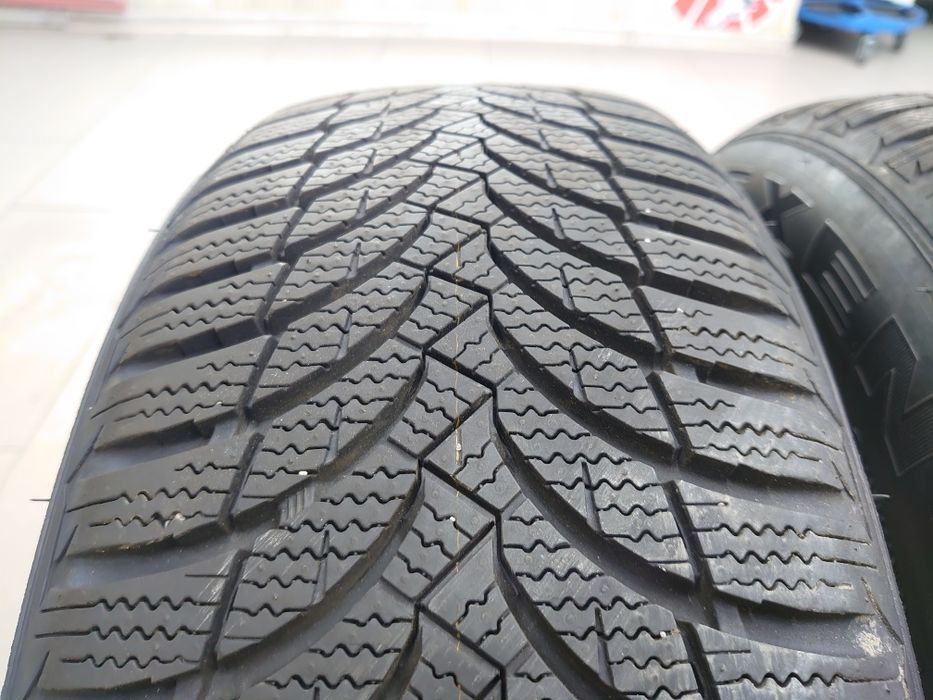Opony zimowe Nexen Winguard 195/60 R15 2szt