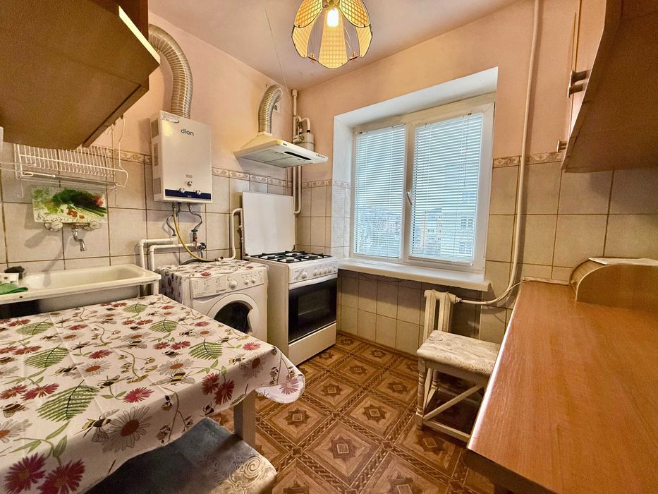 Здається 2-кімнатна квартира  м. Стрий, вул. Січових Стрільців, 10Б