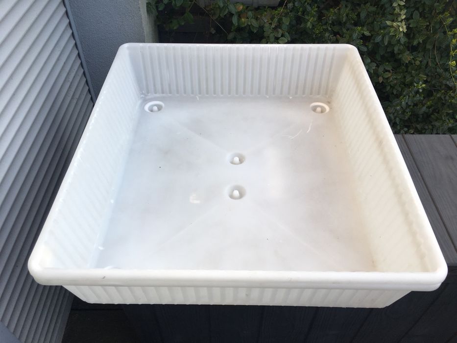 Ikea pojemnik biały pod łóżko