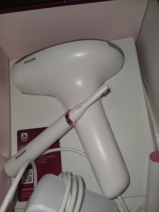 Фотоэпилятор" Phillips Lumea"