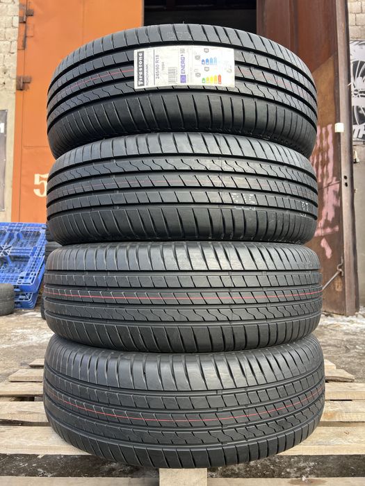 245/60r18 Firestone roadhawk шини нові комплект