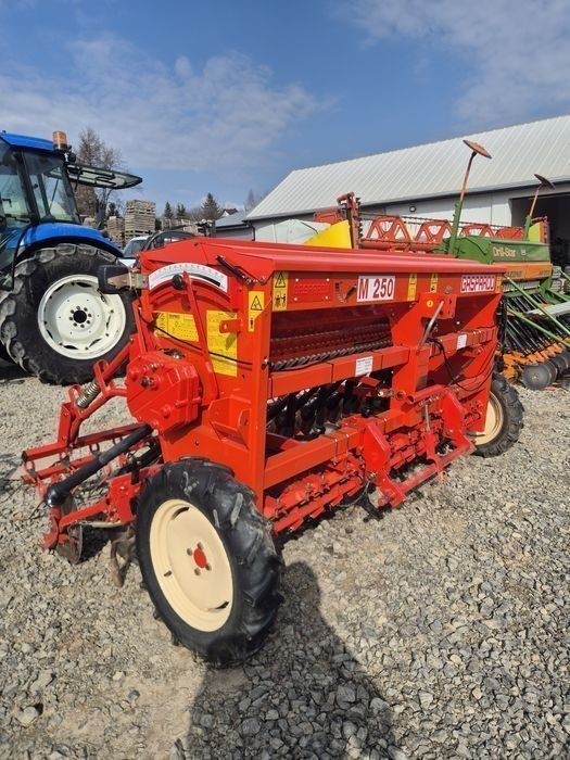 Siewnik zbożowy talerzowy 2.5m gaspardo maschio m250 amazone d9 d8 Ści