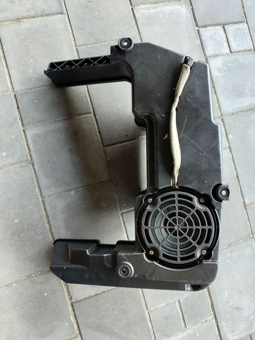 Subwoofer Bang&amp;Olufsen Audi A5 lift