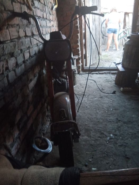 Продам робчй мопед