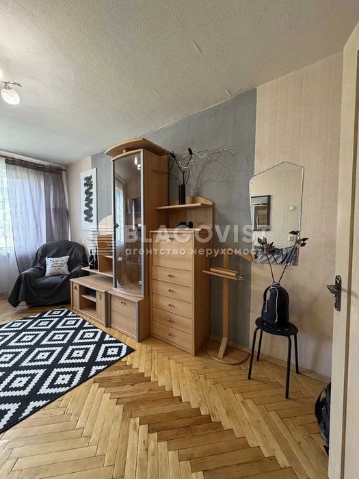 Продаж 3х кімнатної квартири Оболонський проспект 39а Оболонський Оболонь