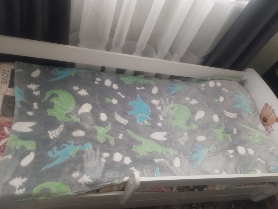 Дитяче ліжко для дівчинки