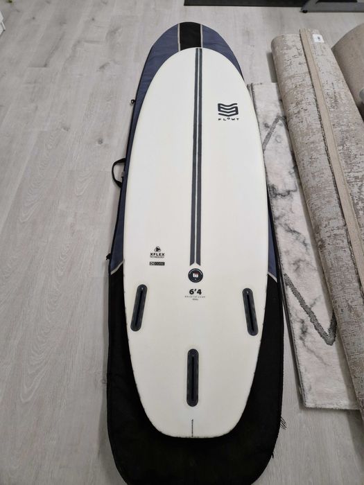 Prancha de surf Flowt Epóxi 6'4'' | 44 L