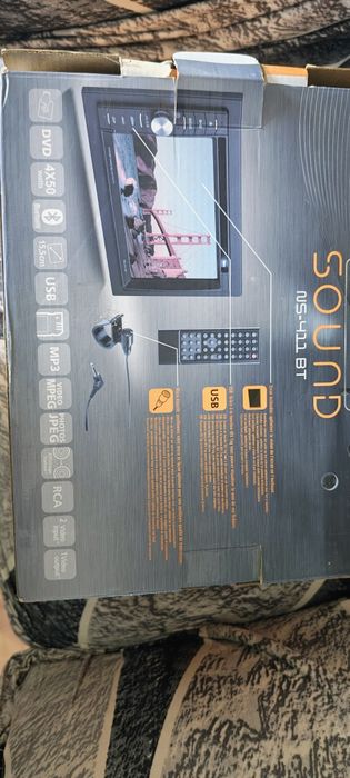 Auto radio Norauto novo