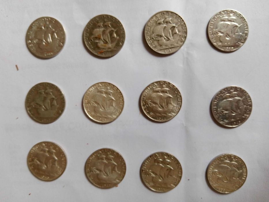 lote moedas 2,5 escudos de 1932 a 1951, incluindo a de 1937.