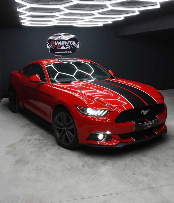 Ford Mustang 2.3i EcoBoost Performance Pack 317 HP (€419/Month) - 120 Months