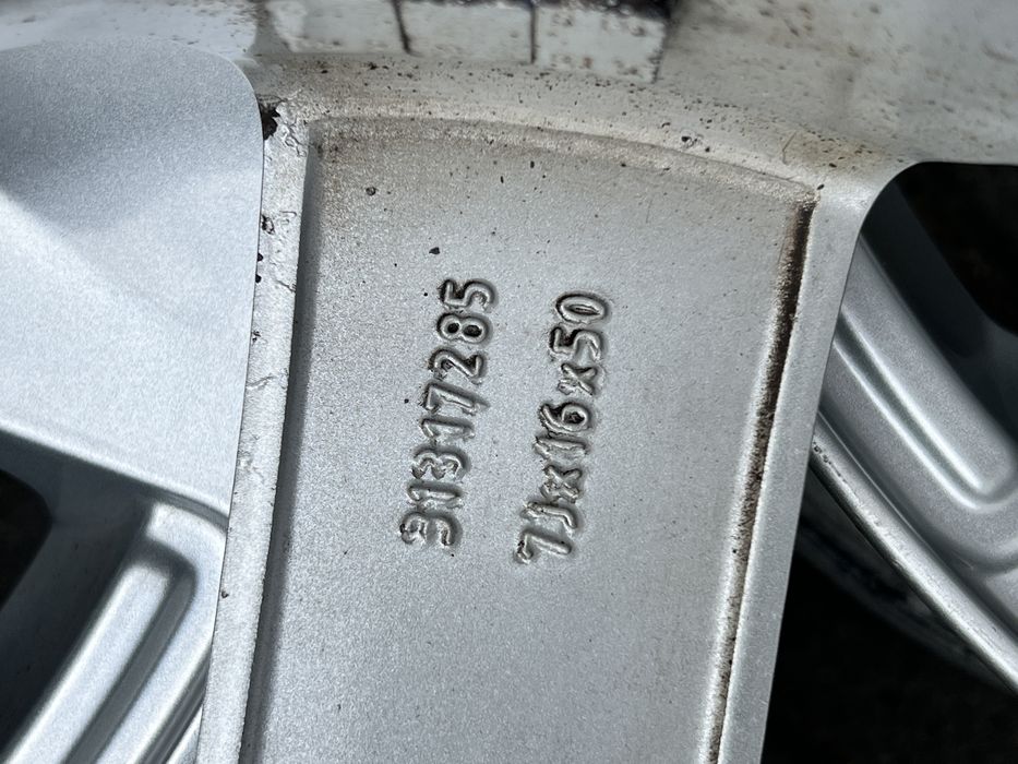 Felga volvo 16” idealna