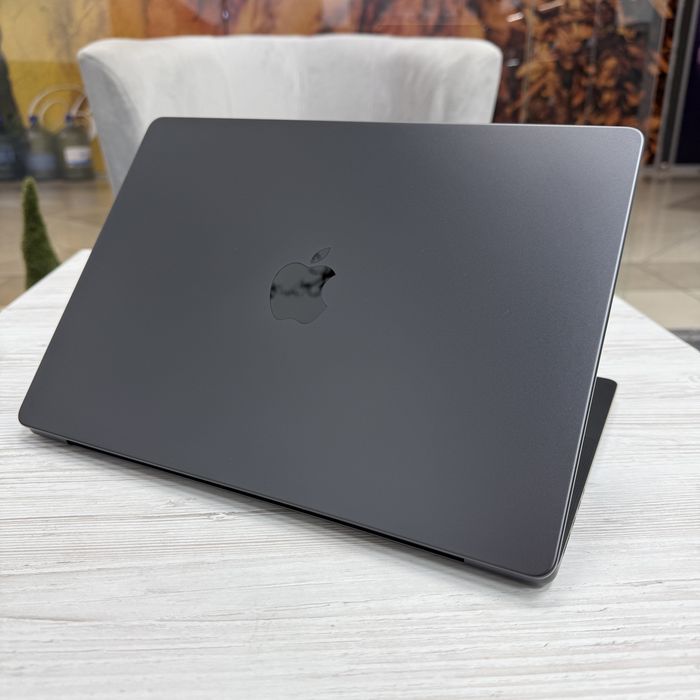 macbook pro m4 pro 1tb - купити ноутбуки - Ціна на OLX.ua