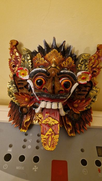 Drewniana maska Bali handmade