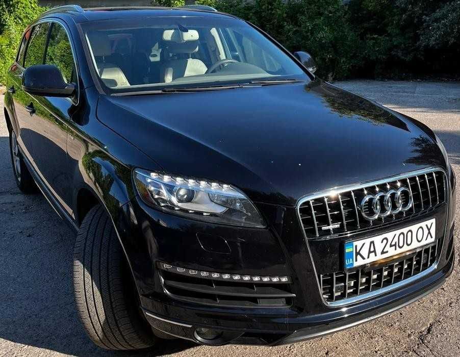 Дуже великий, комфортний, кайфовий в керуванні автомобіль! Оригінальний пробіг 100%, я власник, приганялася для себе. Дуже динамічний та економний. Легендарний ваговський трилітровий дизель, який славиться своєю надійністю та величезним ресурсом. Преміальна аудіосистема Bose (багато динаміків+саб в багажнику), світлий салон з натуральної шкіри, величезна панорама з електроприводами шторки та люка, окремий додатковий люк над третім рядом сидінь, окремий блок клімата та підігріву сидінь для пасажирів, в комплекті рідна запаска (муха не сиділа) та ориг. компресор, та дуже багато іншого. Одним словом безліч приємних преміальних речей, все не опишеш... Авто зі сша. Був у легкому дтп. Вїхала під фуру, з пошкоджень був задертий капот, коцнуте крило, розбита фара, замінений радіатор. По підкапотному більше без будь-яких нюансів. Все відновлено по оригіналу, капот, крило в колір, якщо пропікати - нє біт нє крашен))) Обслужений, зроблено 2 ТО, перше відразу після того як приїхала зі сша і друге менше ніж після 7 т км пробігу. Всі масла, фільтра, у тому числі в коробці замінені. Заїхала з пробігом 120 т миль, наразі 205 т км. Автомобіль заслуговує Вашої уваги. На месенджери не відповідаю, якщо цікавить - дзвоніть Перекупів та інших бізнесменів типу майданщиків, інстаграмних тіктокерів тощо дуже прошу не турбувати.