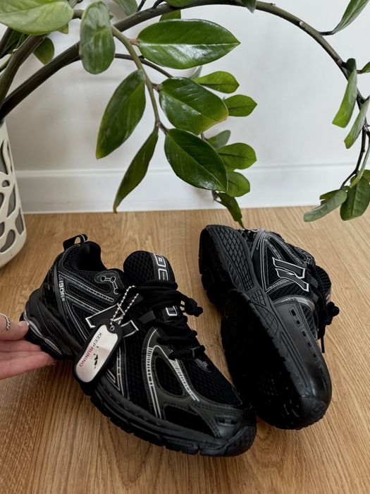 Кросівки New Balance 1906r