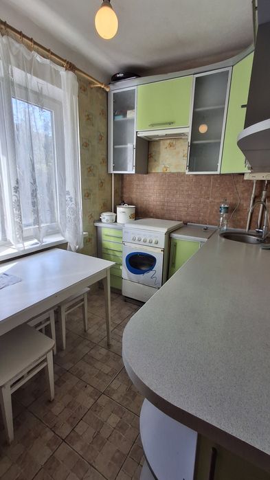 Продам 2к квартиру на Матросова