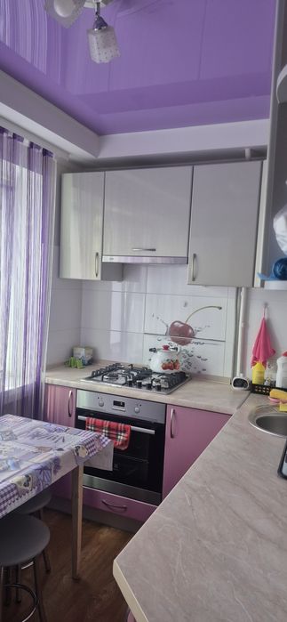 Продам 2 комнатную квартиру