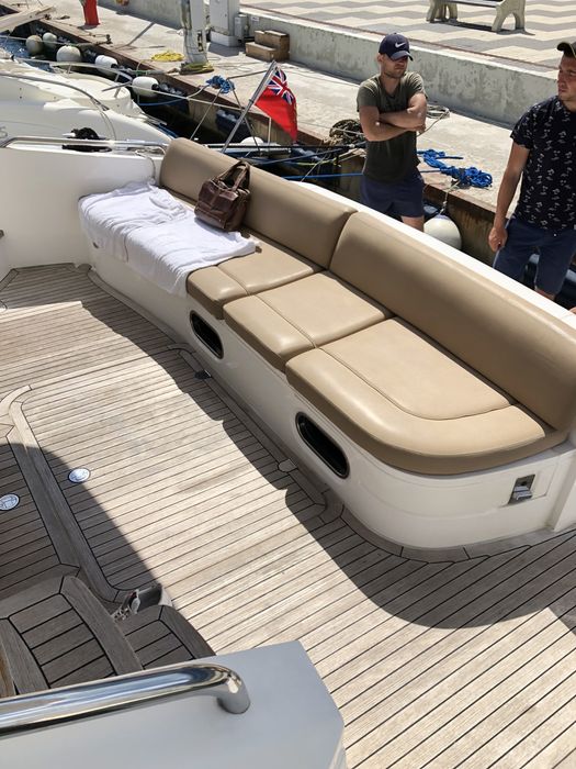 Яхта Princess 50