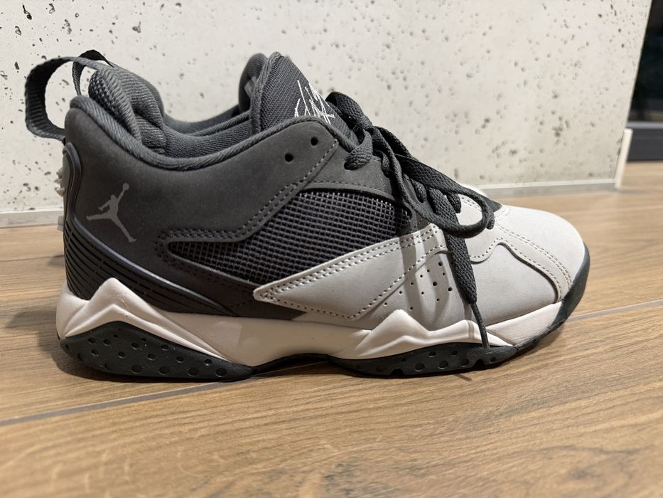 Nike Buty Air Jordan MVP 92  szare  grey 40.5 (25,5cm) jak Nowe