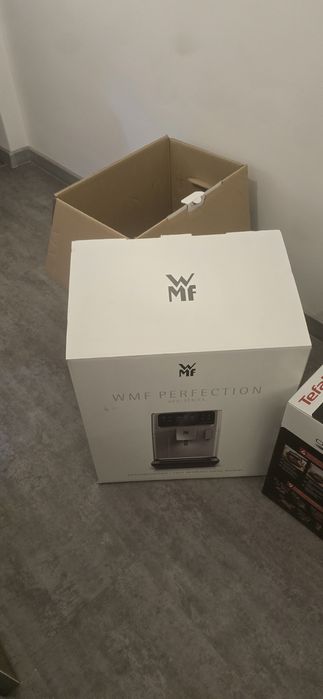 Ekspres WMF PERFECTION 890L
880L
Matowy, czarny front	TAK
Obud