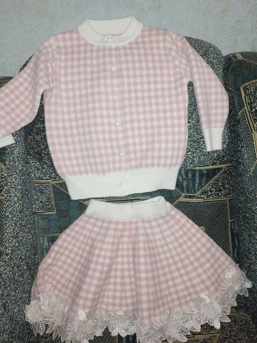 Продам вещи на девочку 3-4года