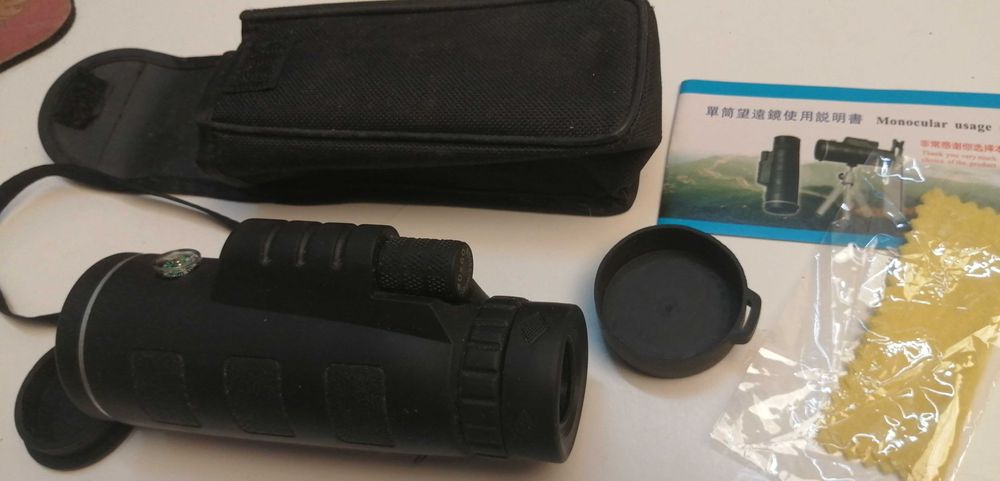 Telescópio de bolso.