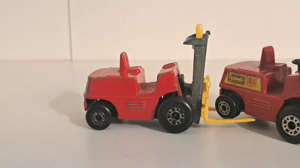 76-E/26 wozki widlaki Matchbox 1972r