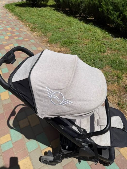 Прогулочная коляcка EasyWalker buggy snap  Mini в отличном состоянии