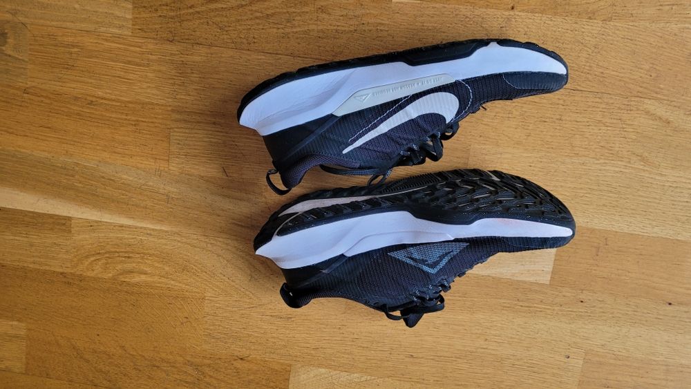 Buty Nike Trail do biegania r.41