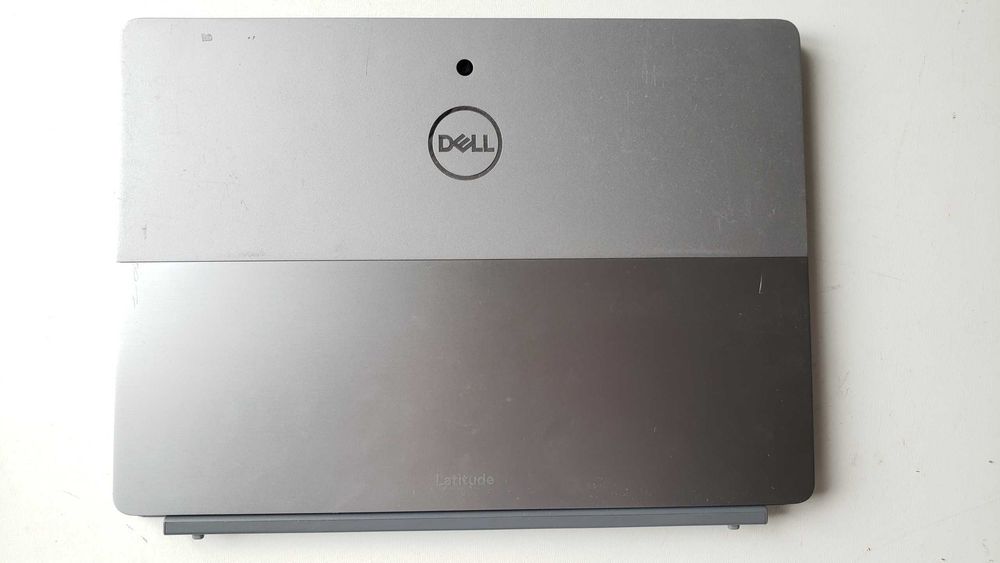 Ноутбук і планшет Dell Latitude 7210 2-in-1 12.3" 1920x1080 IPS i5-10310U 16GB LPDDR3 256GB SSD 4g Modem