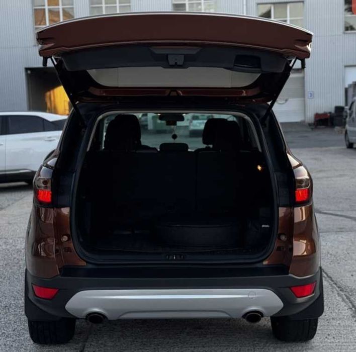 Продам FORD ESCAPE 2017р.