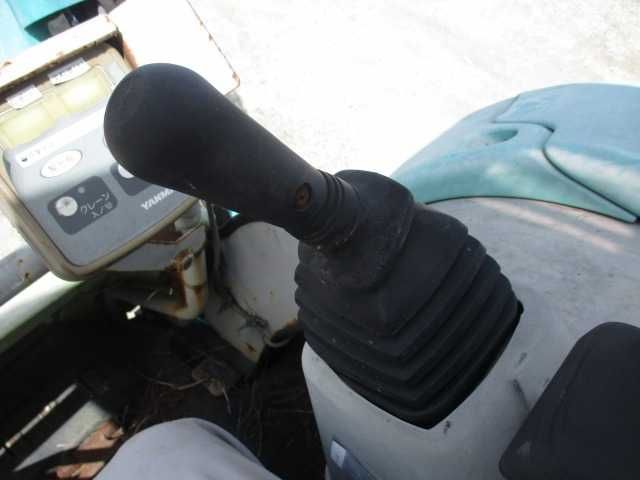 Экскаватор гусеничний Yanmar B3-6A