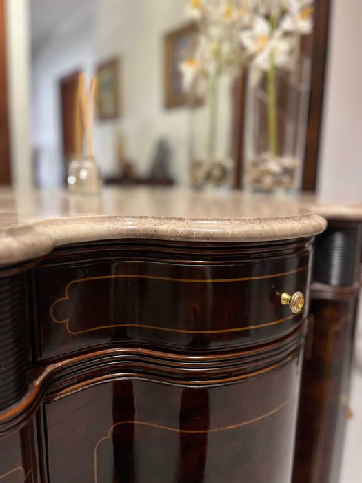 Móvel hall entrada em madeira com pedra e espelho