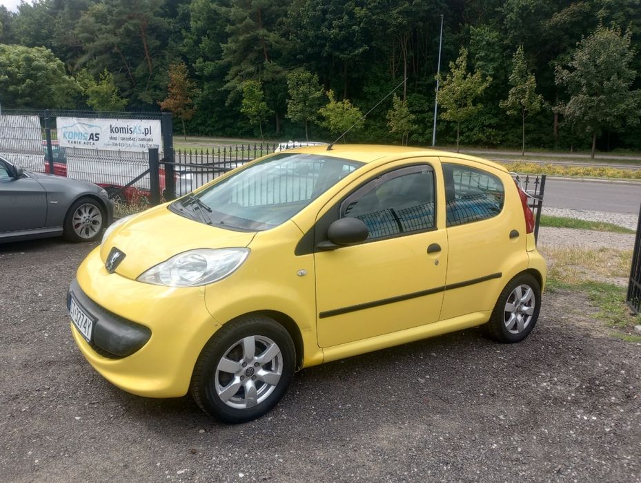 Peugeot 107 1.0B 68KM 2006r * dwa komplety kół * TORUŃ