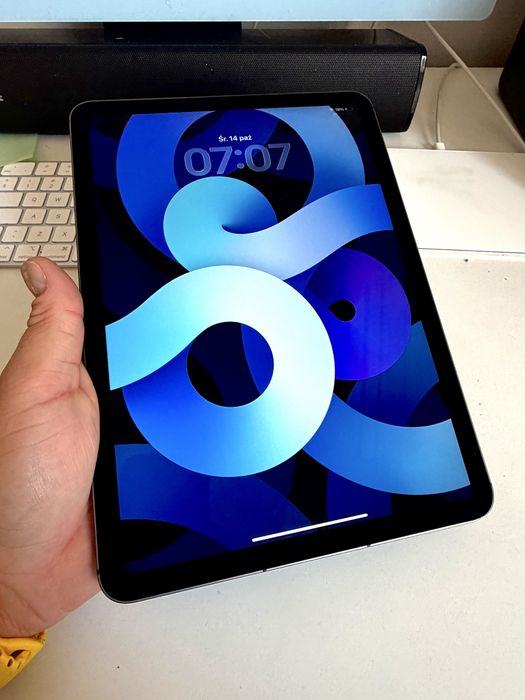 iPad Air 4 64gb WiFi + LTE  Space Gray