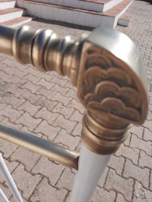 Cama de ferro e latão antiga