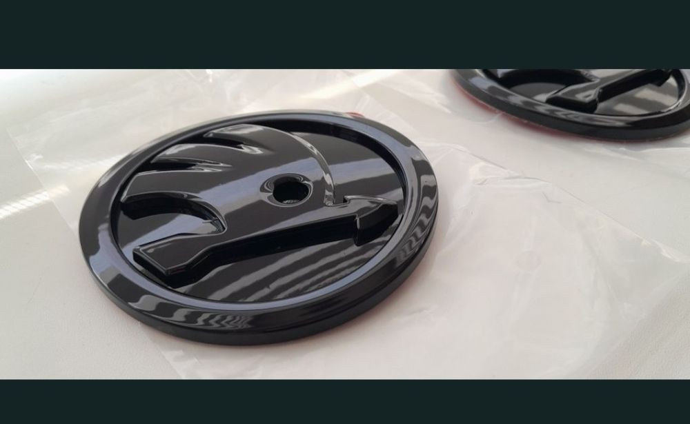 Czarne Logo 90mm