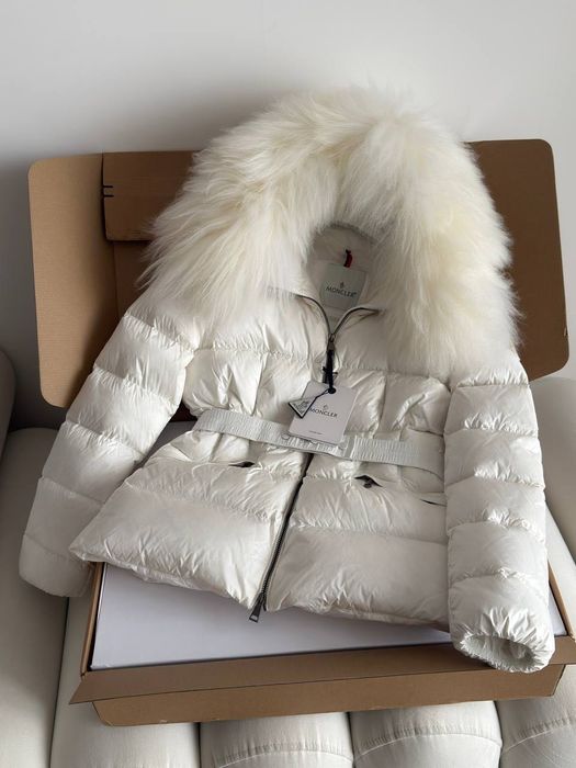 Куртка Moncler Boed