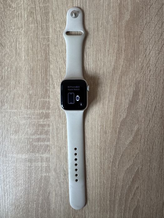 Apple Watch SE 2 (2 Gen) [40] mm — оригинал, в отличом состоянии
