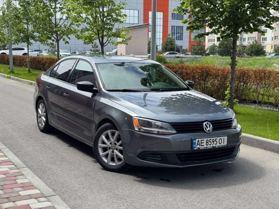 Volkswagen Jetta 2014р 2,0Бензин! Автомат! Обмін! Розстрочка!