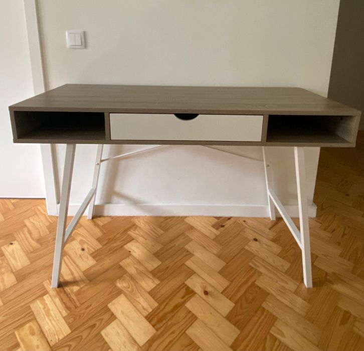 Secretária 48x120cm