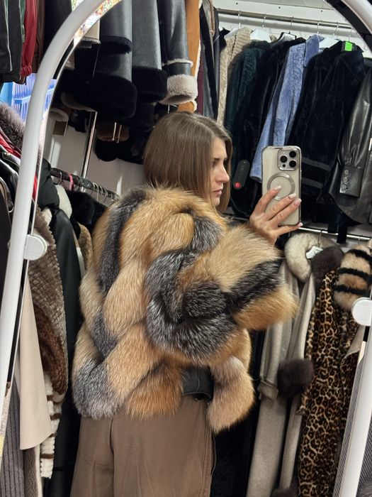 Шуба лисица жилетка меховая натуральная полушубок лиса 2 в одном