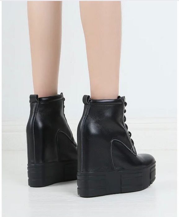 Ботинки женские на танкетке из воловьей кожи 13 см